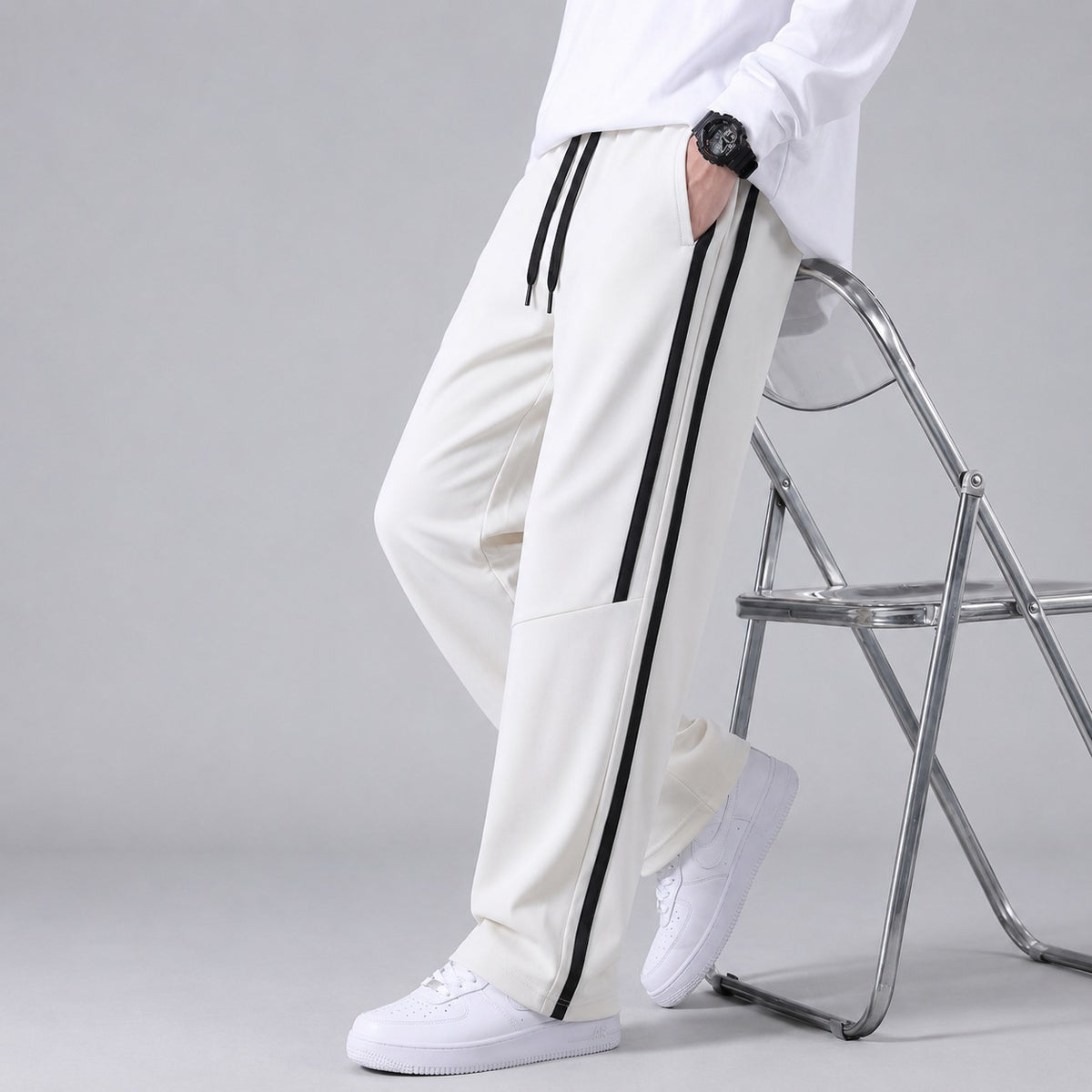 Side Stripe Baggy Trousers